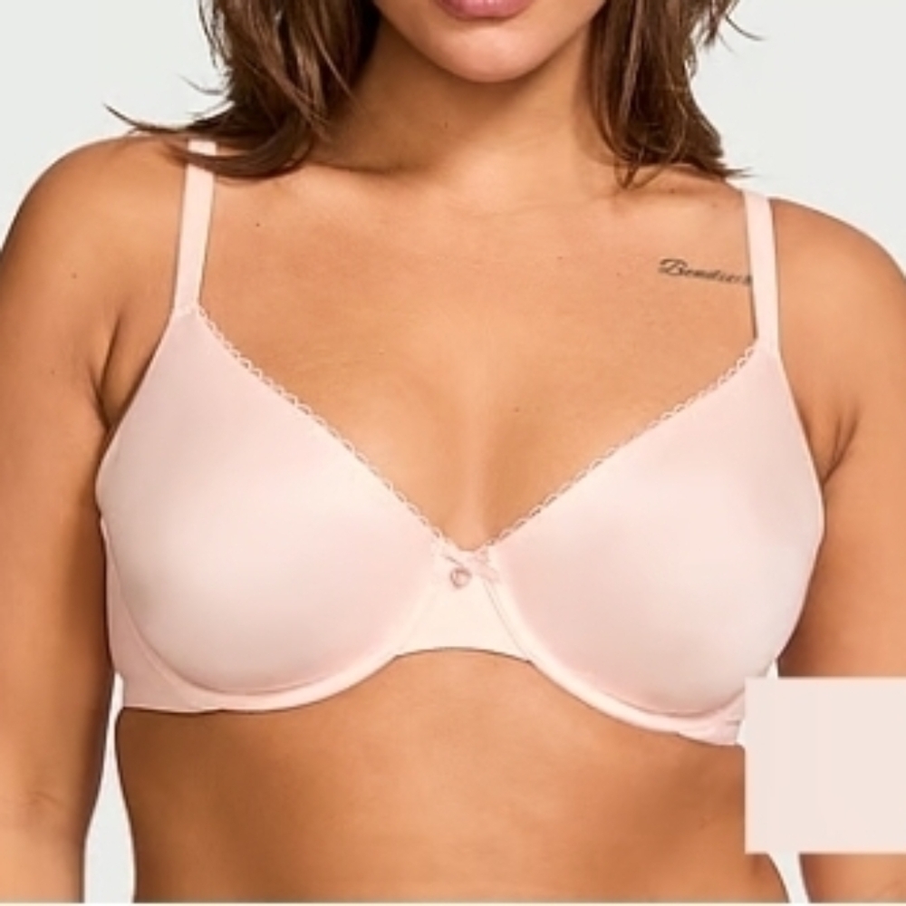 Victoria's Secret | Body by Victoria Invisible Lift Unlined Smooth Demi Bra 34C
